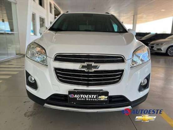CHEVROLET-TRACKER-2015