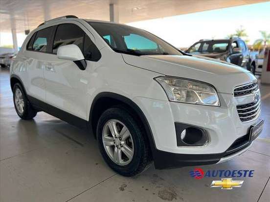 CHEVROLET-TRACKER-2015