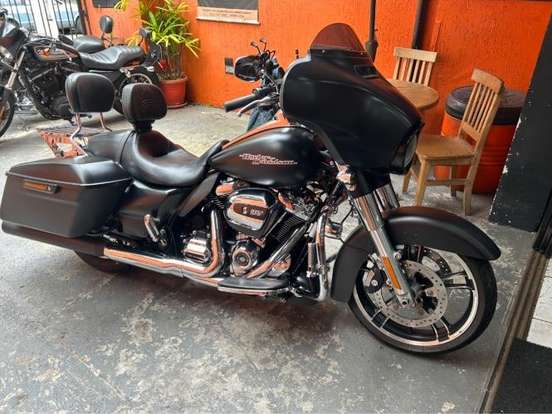 HARLEY-DAVIDSON-STREET GLIDE SPECIAL HARLEY-DAVIDSON-STREET GLIDE SPECIAL-2017