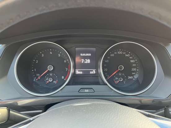 VOLKSWAGEN-TIGUAN-2018