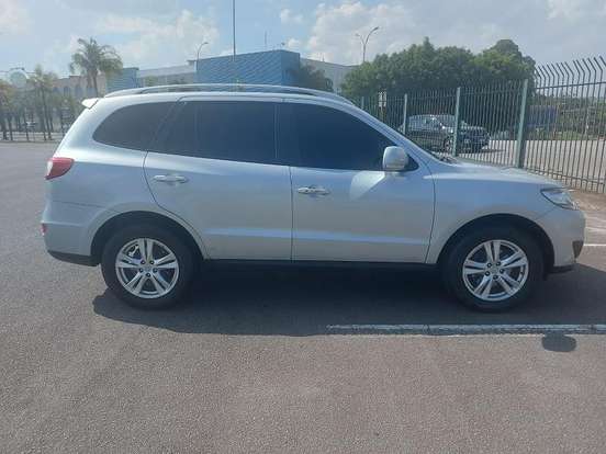 HYUNDAI-SANTA FÉ-3.5 MPFI GLS V6 24V 285CV GASOLINA 4P AUTOMÁTICO HYUNDAI-SANTA FÉ-2011