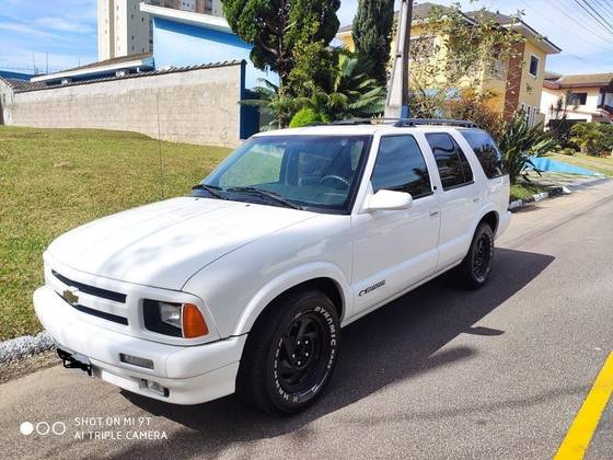 CHEVROLET BLAZER 4.3 SFI JIMMY 4X2 V6 12V GASOLINA 4P AUTOMÁTICO