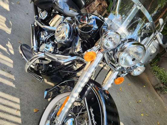 HARLEY-DAVIDSON-SOFTAIL HERITAGE CLASSIC HARLEY-DAVIDSON-SOFTAIL HERITAGE CLASSIC-2011