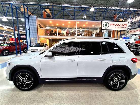 MERCEDES-BENZ-GLB 200-2021
