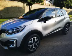 RENAULT CAPTUR 1.6 16V SCE FLEX INTENSE X-TRONIC RENAULT CAPTUR 1.6 16V SCE FLEX INTENSE X-TRONIC