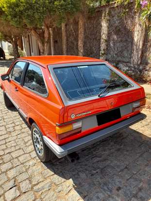 VOLKSWAGEN-GOL-1984