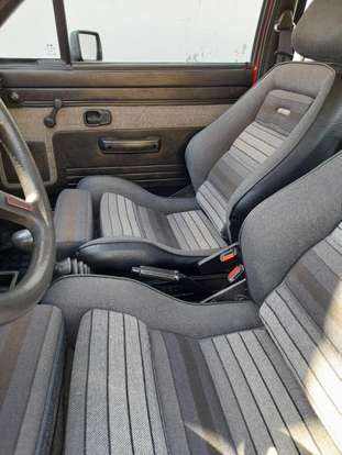 VOLKSWAGEN-GOL-1984