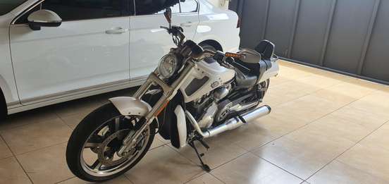 HARLEY-DAVIDSON-V-ROD MUSCLE HARLEY-DAVIDSON-V-ROD MUSCLE-2014