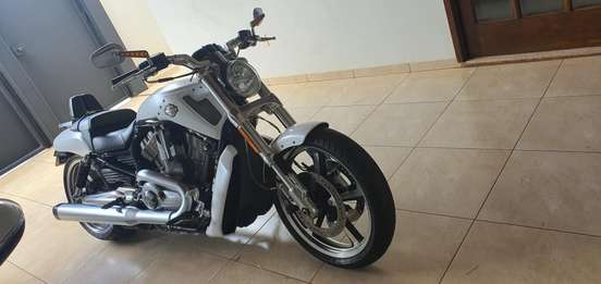 HARLEY-DAVIDSON-V-ROD MUSCLE HARLEY-DAVIDSON-V-ROD MUSCLE-2014