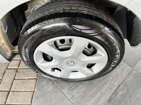 RENAULT SANDERO 1.0 AUTHENTIQUE 16V FLEX 4P MANUAL