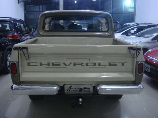 CHEVROLET-D10-1984