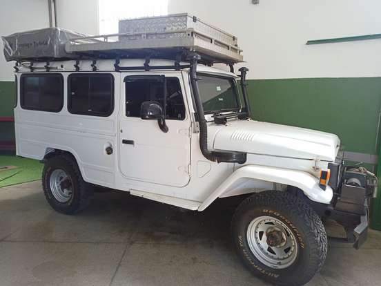 TOYOTA-BANDEIRANTE-1990
