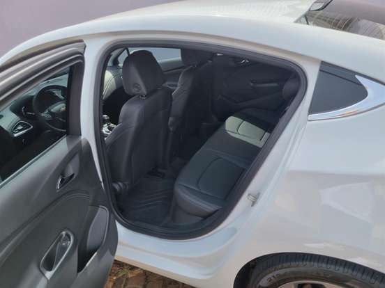 CHEVROLET-CRUZE-2022