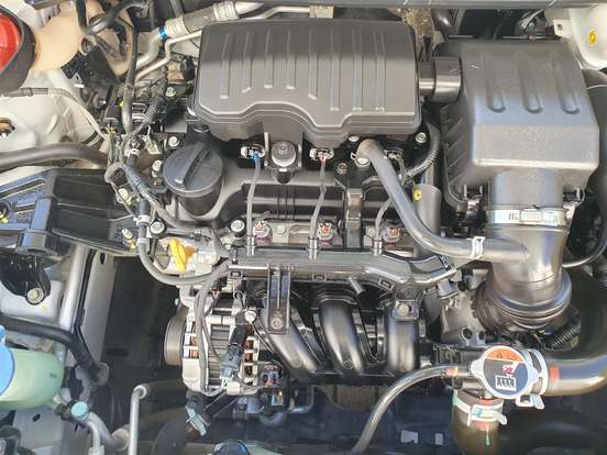 HYUNDAI-HB20S-2018