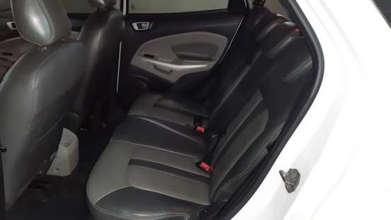FORD-ECOSPORT-2012