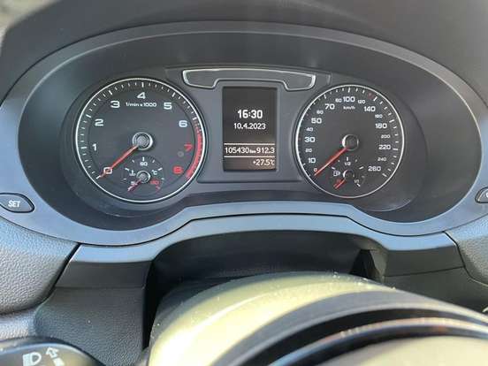 AUDI-Q3-1.4 TFSI AMBIENTE PLUS FLEX 4P S TRONIC AUDI-Q3-2017