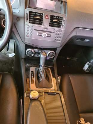 MERCEDES-BENZ-C 180-2010