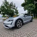 PORSCHE TAYCAN 4 CROSS TURISMO ELÉTRICO PORSCHE TAYCAN 4 CROSS TURISMO ELÉTRICO