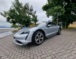 PORSCHE TAYCAN 4 CROSS TURISMO ELÉTRICO PORSCHE TAYCAN 4 CROSS TURISMO ELÉTRICO