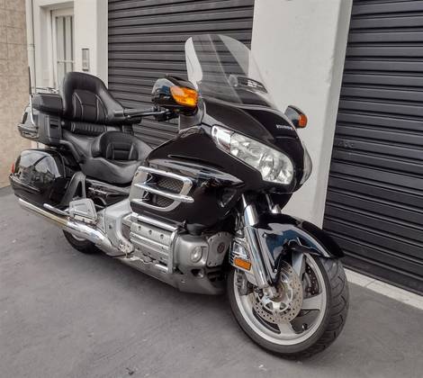 HONDA GL 1800 GOLD WING 