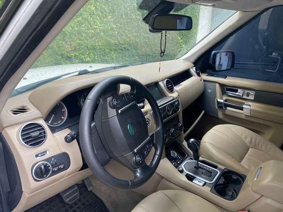 LAND ROVER-DISCOVERY 4-2010