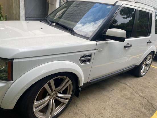 LAND ROVER-DISCOVERY 4-2010