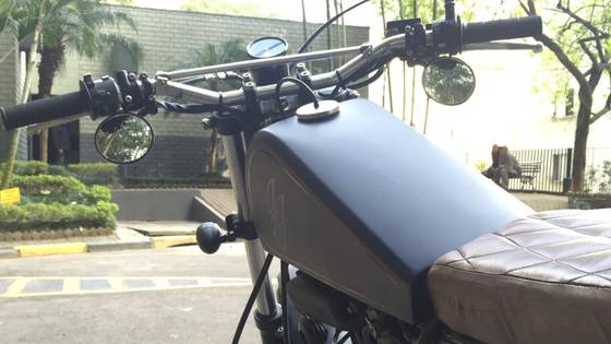 YAMAHA DT 180 