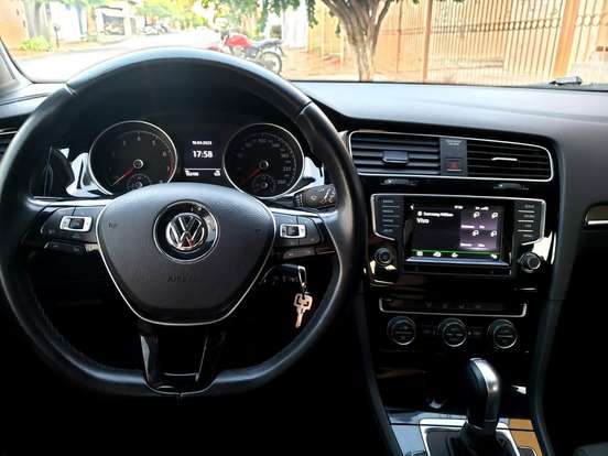 VOLKSWAGEN-GOLF-1.4 TSI HIGHLINE 16V GASOLINA 4P AUTOMÁTICO VOLKSWAGEN-GOLF-2014
