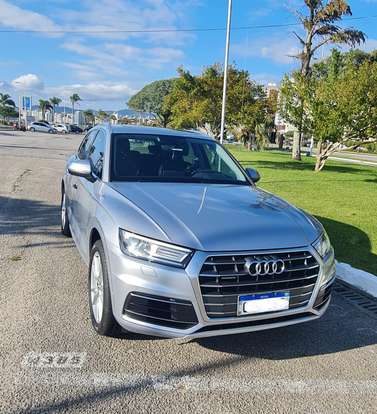 AUDI-Q5-2018