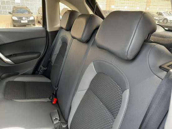 CITROËN-C3-1.6 EXCLUSIVE 16V FLEX 4P AUTOMÁTICO CITROËN-C3-2013