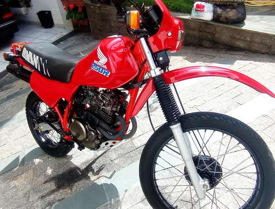 HONDA-XLX 250R HONDA-XLX 250R-1991