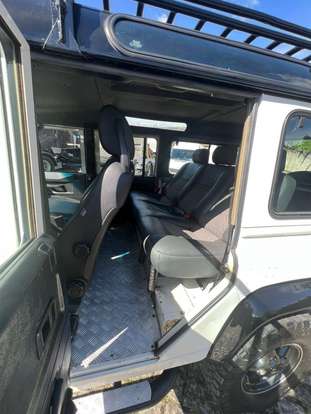 LAND ROVER-DEFENDER-1996