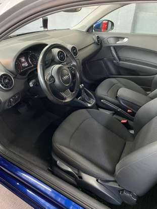 AUDI-A1-2011