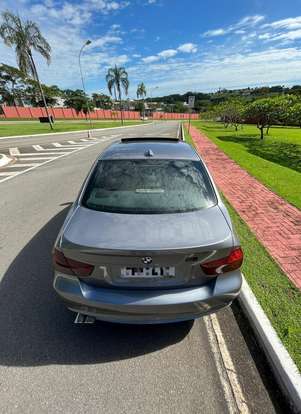 BMW-320i-2008