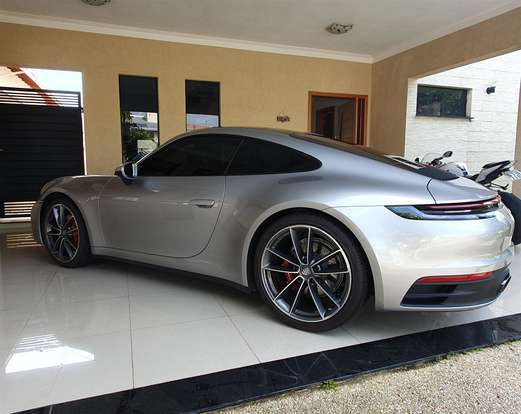 PORSCHE-911-2021