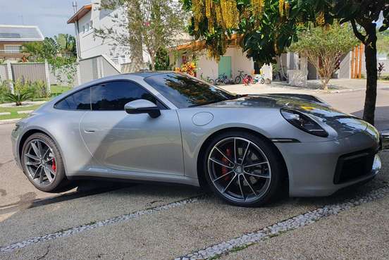 PORSCHE-911-2021