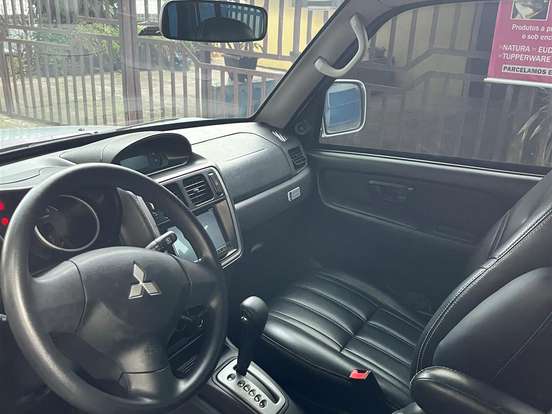 MITSUBISHI-PAJERO TR4-2.0 O NEILL 4X4 16V 140CV FLEX 4P AUTOMÁTICO MITSUBISHI-PAJERO TR4-2014