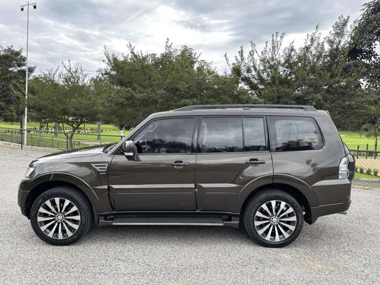 MITSUBISHI-PAJERO FULL-3.2 HPE 4X4 16V TURBO INTERCOOLER DIESEL 4P AUTOMÁTICO MITSUBISHI-PAJERO FULL-2018