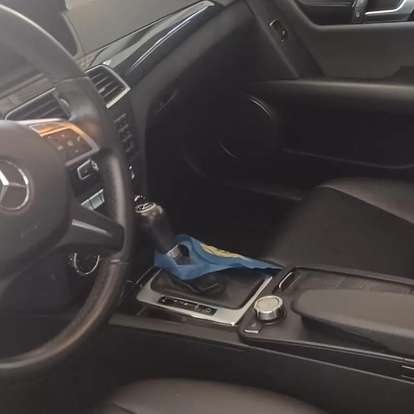 MERCEDES-BENZ-C 180-2012