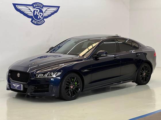 JAGUAR XE 2.0 16V INGENIUM P250 GASOLINA R-SPORT 4P AUTOMÁTICO