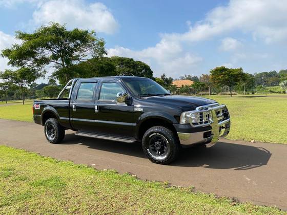 FORD F-250 3.9 XLT MAX POWER 4X4 CD DIESEL 4P MANUAL