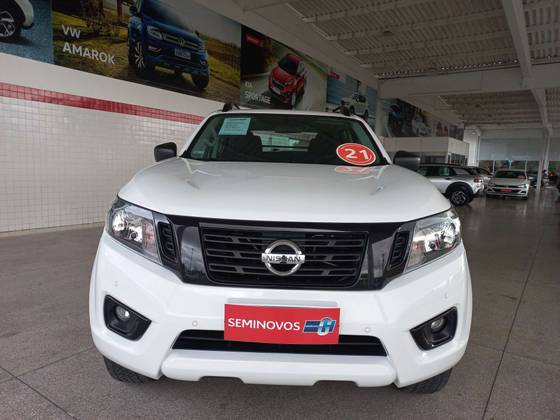 NISSAN FRONTIER 2.3 16V TURBO DIESEL ATTACK CD 4X4 AUTOMÁTICO