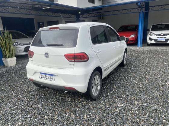 VOLKSWAGEN FOX 1.6 MSI TOTAL FLEX CONNECT 4P I-MOTION