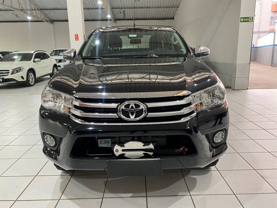 TOYOTA HILUX 2.8 SRV 4X4 CD 16V DIESEL 4P AUTOMÁTICO