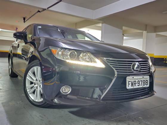 LEXUS CT200H 1.8 LUXURY 16V HÍBRIDO 4P AUTOMÁTICO
