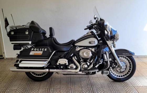 2010 harley davidson ultra hot sale classic