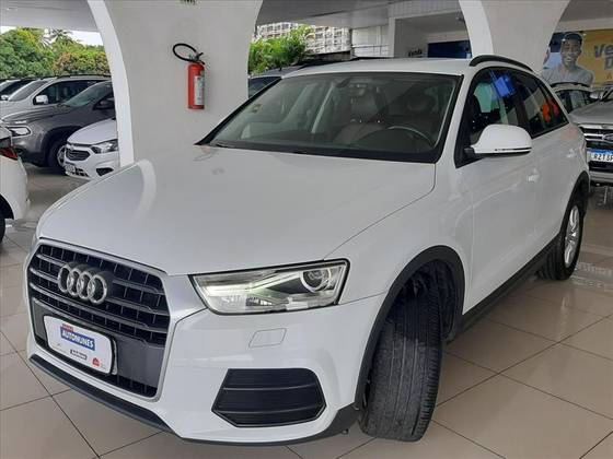 AUDI Q3 1.4 TFSI AMBIENTE FLEX 4P S TRONIC