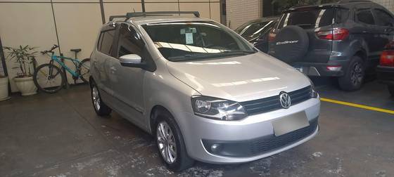 VOLKSWAGEN FOX 1.6 MI HIGHLINE 8V FLEX 4P AUTOMATIZADO