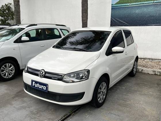 VOLKSWAGEN FOX 1.6 MI BLUEMOTION 8V FLEX 4P MANUAL