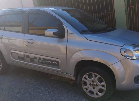 FIAT UNO 1.0 EVO VIVACE 8V FLEX 4P MANUAL